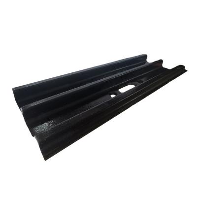 China PC60 Excavator Track Shoes Construction Machinery Parts Wear Resisting for sale