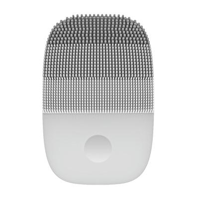 China Beauty Care DEEP CLEANSING Skin Tightening Silicone Electric Face Machine Facial Massager Massager Cleaning Brush for sale