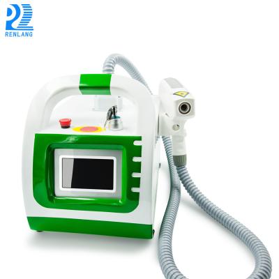 China O laser do carbono descasca clarear a máquina do laser do Nd Yag da remoção da tatuagem à venda