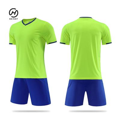 China Low Price Youth Soccer Quick Dry And Beatable Custom Uniforms Sets Breathable Soccer Jersey Black And White Quick Dry Mens Club Plain Uniform Soccer Jersey for sale
