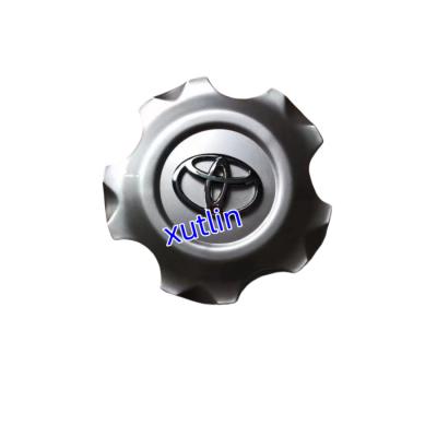 China Land Cruiser Spare Parts Wheel Hub Ornament Sub-Assembly For TOYOTA OEM 4260B-60260 for sale