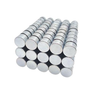 China Zinkgecoate neodymium-ijzerboride magneet Werktemperatuur 80~220°C Te koop