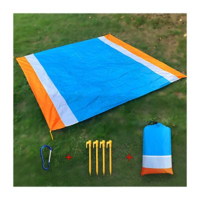 China Extra Large Polyester Pocket Blanket Sandproof Outdoor Sand Free Picnic Beach Mats Portable Lightweight Foldable Custom Durable Lightweight Waterproof Camping for sale