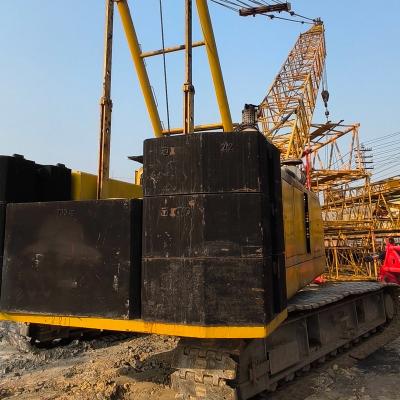China 650T grúa hidráulica de rastreo con boom 24m 84m de longitud industria del petróleo y el gas en venta