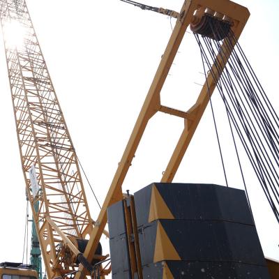 China Heavy Used 300t Crawler Crane For Large Bridges for sale