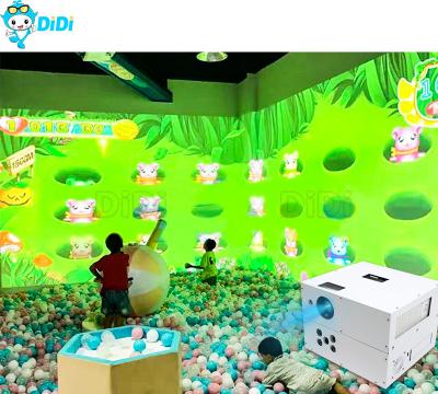 China Aanpasbaar Kinderen Interactieve speeltuintuitrusting Muur Smash Ball Projector Te koop
