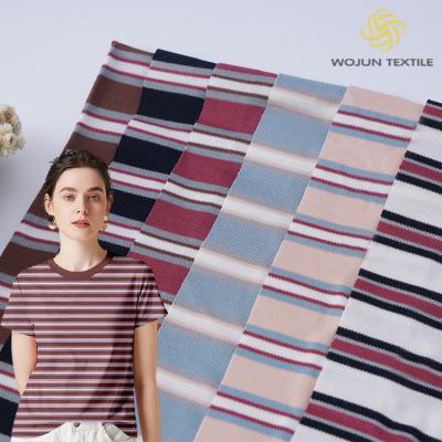 China Vocht absorberend ademend glad gestreepte gebreide stof voor T-shirt Te koop
