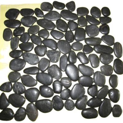 China Modern Black Landscaping Sliced Mixed Pebble Stone Tile Pebble Stone Pebble Mosaic Tiles for sale