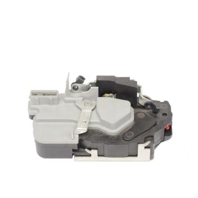 China Automobile Body Parts 2003-12(RR) 9138.J0 9138J0 Auto Central Door Lock Latch Actuator For PEUGEOT 206 for sale