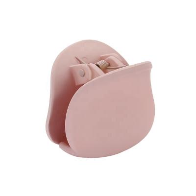China 2022 Fashion New Design Women's Durable Plastic Hair Clips Mini Hair Claw Clips for sale