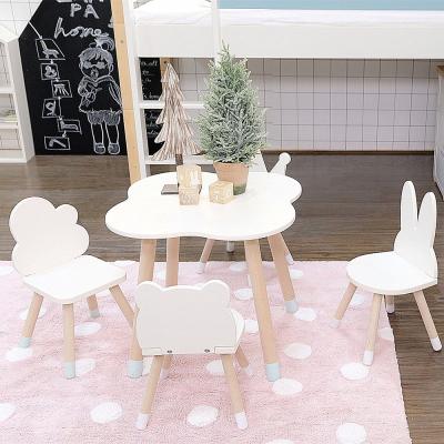 China Traditional Nordic Style Wooden Children Study Furniture Table And Chairs for sale