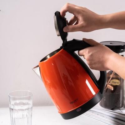 China Low Low Price 360 Rotation Electric Kettle SS8057 High Quality Home Applliance Degree Kitchen Appliances for sale
