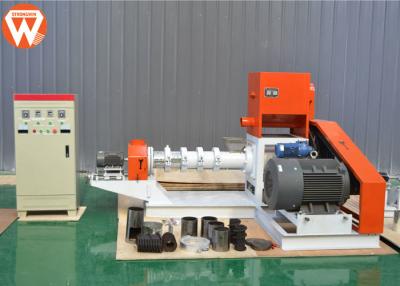 Chine Les poissons 1.1kw de alimentation alimentent la machine 600KG/H d'extrudeuse par poids 1880kg de crevette d'heure à vendre
