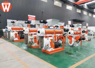 Chine Machine 6T/H de granule de 55KW Ring Die Animal Livestock Feed à vendre