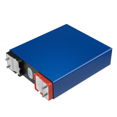 Chine Batterie de LiFePO4 3.2v 206ah Ess 51*173*211 millimètre pour le système à énergie solaire de stockage à vendre