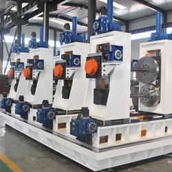 China 200x200mm eine Rolle, die automatische Rohr-Mühlausrüstungs-hohe Genauigkeit bildet zu verkaufen