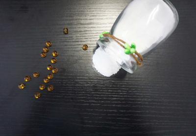 China Aushärtungszeit des Melamin-glasierende Pulver-/Geschirr-Melamin-Rohstoff-22s zu verkaufen