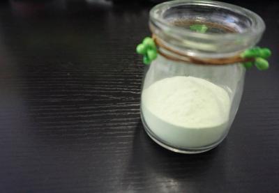 Chine Formaldéhyde jaune-clair de mélamine de poudre de résine de mélamine de catégorie comestible à vendre