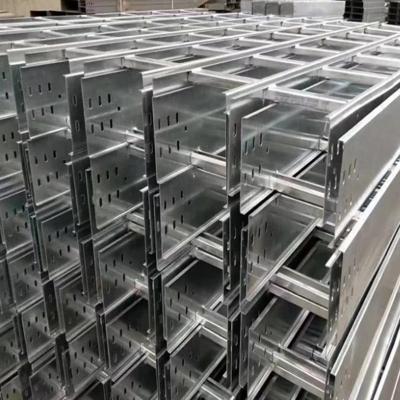 China 50mm 150mm Ladder Type Cable Tray Galvanized Conduit For Heavy Duty Electrical Systems for sale