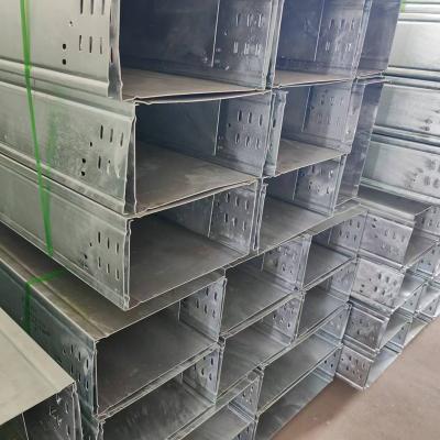China Hot Dip Galvanized Hdg Cable Tray 3m-6m Length For Hassle Free Cable Management for sale