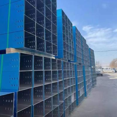 China Weather Resistance Solid Bottom Cable Tray Indoor 500kg Load Capacity for sale
