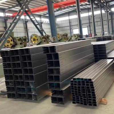 China Indoor 100mm Width Solid Cable Tray Fire Resistance Weather Resistance for sale