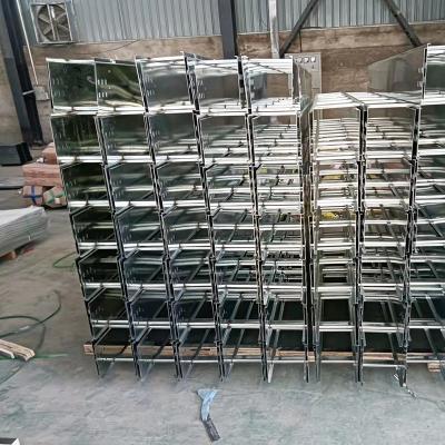 China Easy Installation Ladder Type Cable Tray Wall Or Floor Mount 3m-6m Length for sale