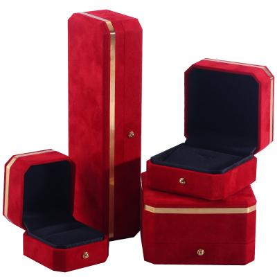 China Wholesale manufacturing Necklace Ring Jewelry Set Packaging box Jewellery gift Box Custom logo red Velvet Jewelry Box with Golden Edge for sale