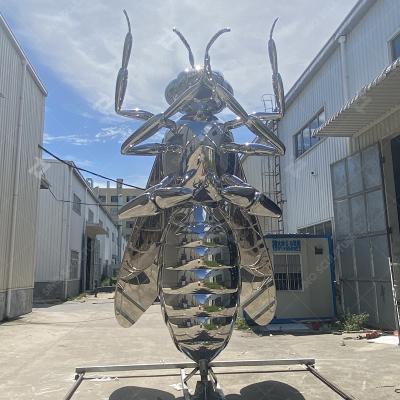 China Polished Stainless Steel Bee Sculpture for sale