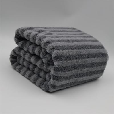 China Soft JMH Custom Design Grey 370Gsm Artificial Rabbit Hair Weighted Cooling 50 By 60 Heavy Blanket for sale