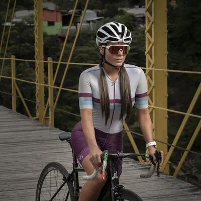 China Quick Dry Women Breathable Short Sleevebicycle Women Wholesalers of Cycling Clothing for sale