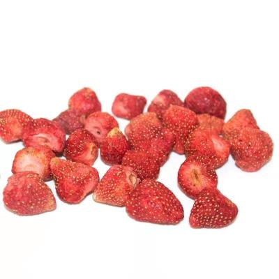 China Free Samples Dried Dried Strawberry Freeze Dried Sliced Strawberry for sale
