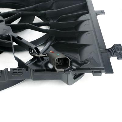 China W203 Mercedes Benz Radiator Fan A2035001693 A2035001793 A2035000493 à venda