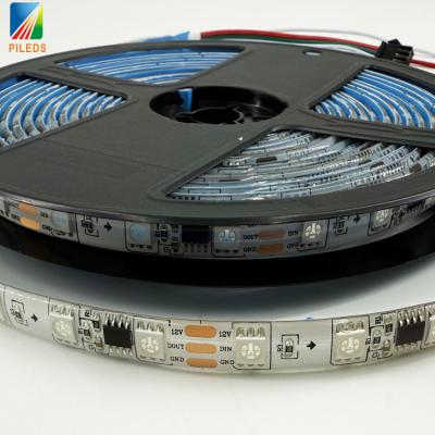 Cina SPI-RGB Pixel LED Strip 12V 60LEDs WS2811 SM16703 Magia programmabile indirizzabile Smart LED Light Strip IP65 in vendita