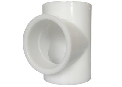 China Het grote PVDF-T-stuk van het Uiteindelassen, Waterzuiveringsinstallatie 40mm het T-stuk van de Afvalpijp Te koop