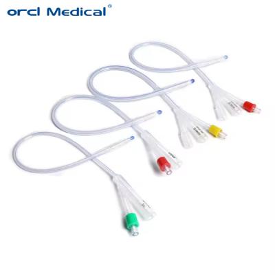 China Cateter de urina de estilo quente descartável estéril 100% silicone 3 Way Cateter de silicone Foley de tipo padrão à venda