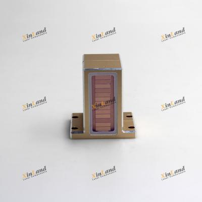 中国 500W 600W 808nmレーザーダイオードバーチップ 6 10 12barsダイオードレーザースタック 販売のため
