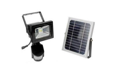 China el movimiento accionado solar de 20W 12V IP65 PIR activó luces de inundación con los microprocesadores de Bridgelux en venta