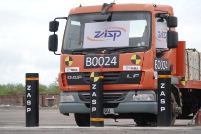 China Anti-corrosie gecoate vaste bollarden ultieme oplossing voor verkeersveiligheid Te koop