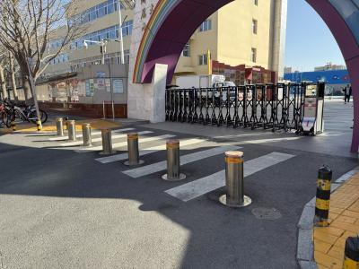 China Pulverbeschichtete Oberfläche manuell zurückziehbarer Bollard φ400×870mm für vielseitiges Zugangsmanagement zu verkaufen