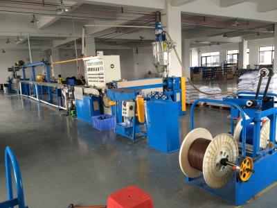 China 1.5 2.5 House Cable Extruder Machine 22kw 140kg/h Wire Extruder Machinery for sale