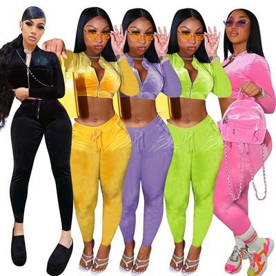 China 2021 Autumn Breathable Women Clothes Zipper Solid Crop Suit Sports Velor Top Tracksuit For Women Ladies Velvet Hoodie 2 Piece Pants Set for sale