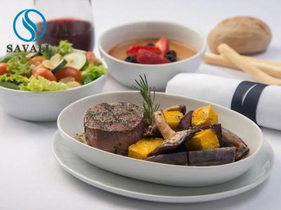 China Super weißes rundes Fluglinien-Essgeschirr ein Grad-feiner Porzellan-Abendessen-Satz zu verkaufen
