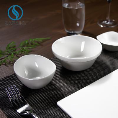 China Weißer neuer Frühling fertigen Logo Dinner Set Airline Dinnerware besonders an zu verkaufen
