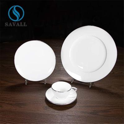 China 3pcs Vitrified völlig silberner Rand farbiges Porzellan-Essgeschirr zu verkaufen