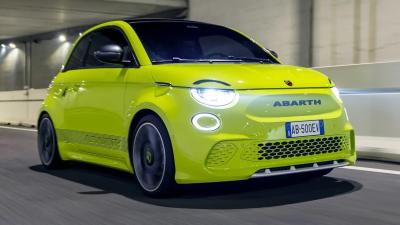 China Cute And Sporty At Abarth 500e Hot Hatchback Electric Car As Fun As Petrol 152P.S Motor Power zu verkaufen