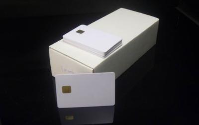 China Espessura padrão ISO 0,76 mm, 0.6 mm, 0.5 mm, 0.3 mm Contacted cartão inteligente FM24C64 à venda