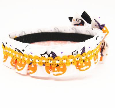 Chine La mode conçoivent le chien en fonction du client Cat Collar Bow Tie de décoration de Halloween de Noël à vendre