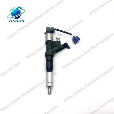 中国 一般鉄道用燃料注入器 095000-5273 23670-E0250 ディーゼルエンジン用スペアパーツ 095000-5280 23910-1360 販売のため