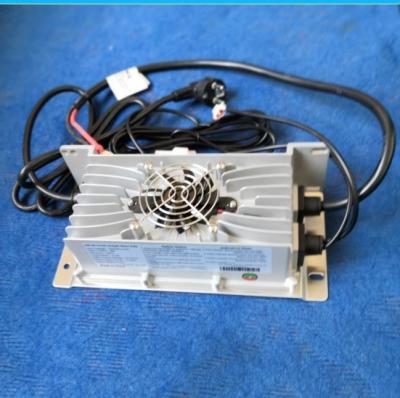 China 1.4kw 72V 15A 350*300*135mm battery charger for sale